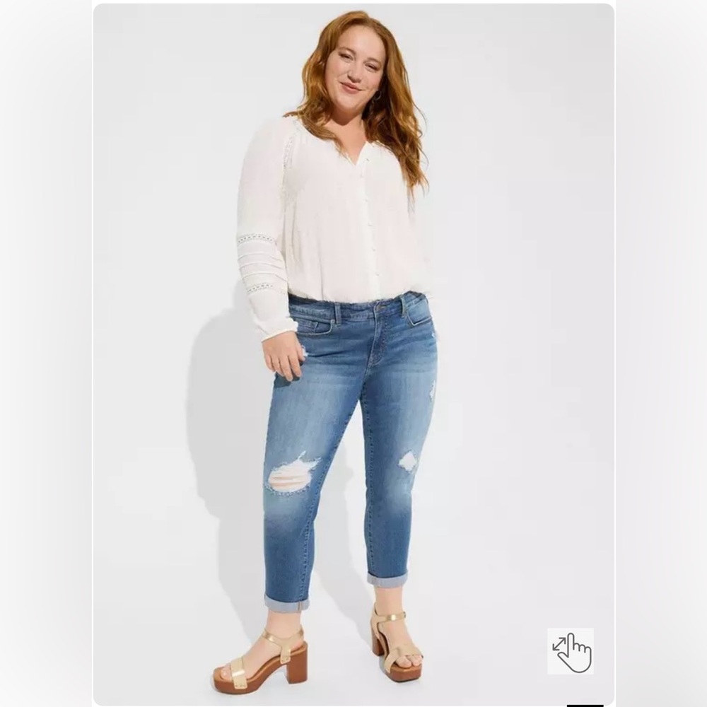 Torrid NWT washable gauze lace insert top plus size 0